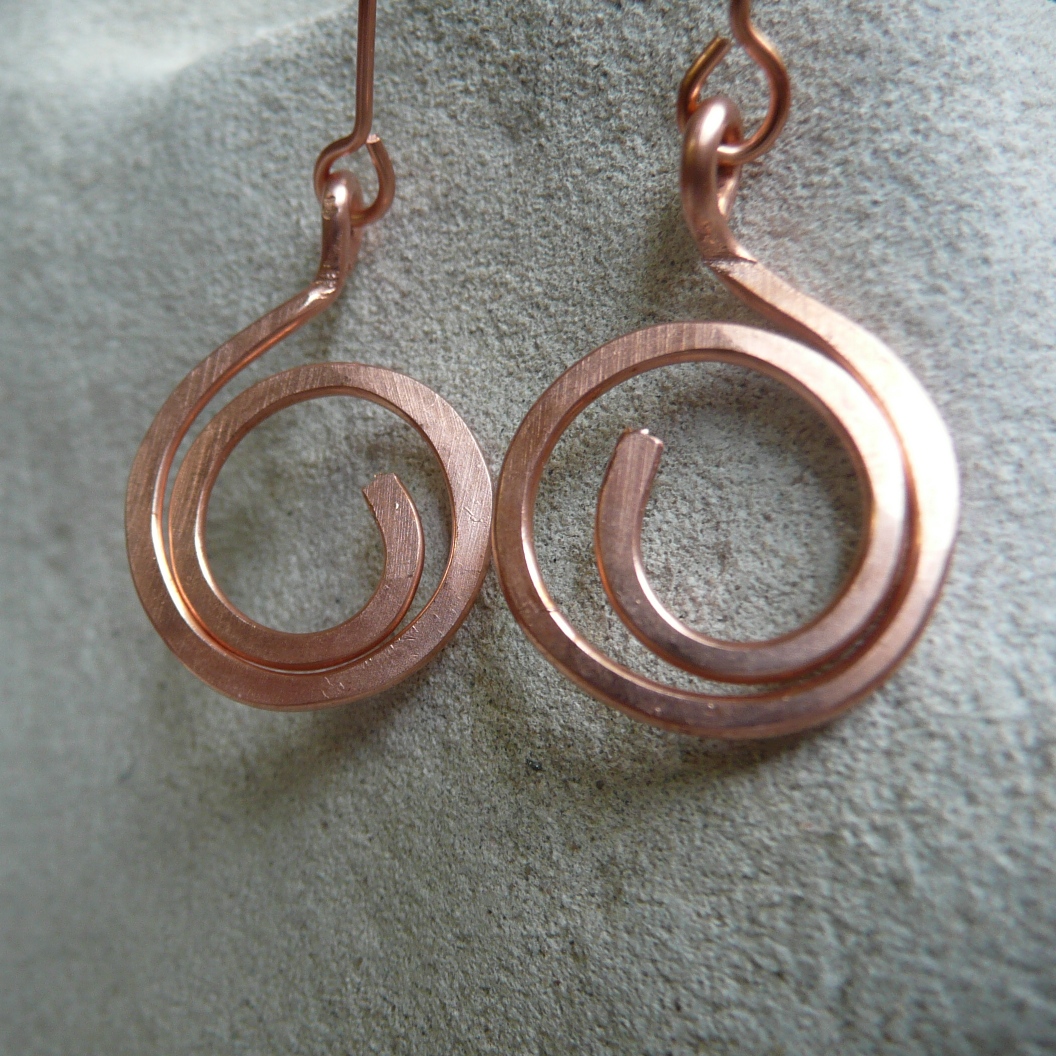 copper-curl-earrings