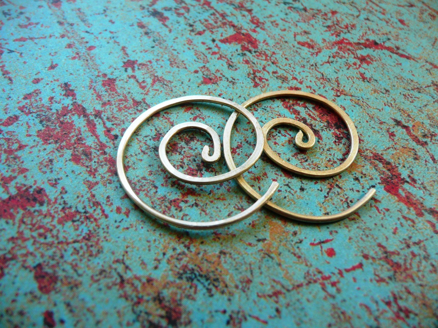 open-spiral-earrings-ind2