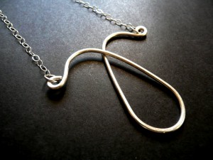 raindrop-sterling-necklace-close
