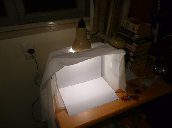 Here’s a Quick Way to Make a Lightbox for Photographing Your Craft!