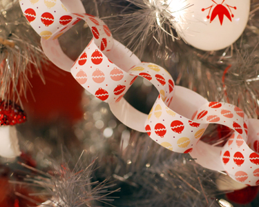 Pretties to Print – Paper Chain!